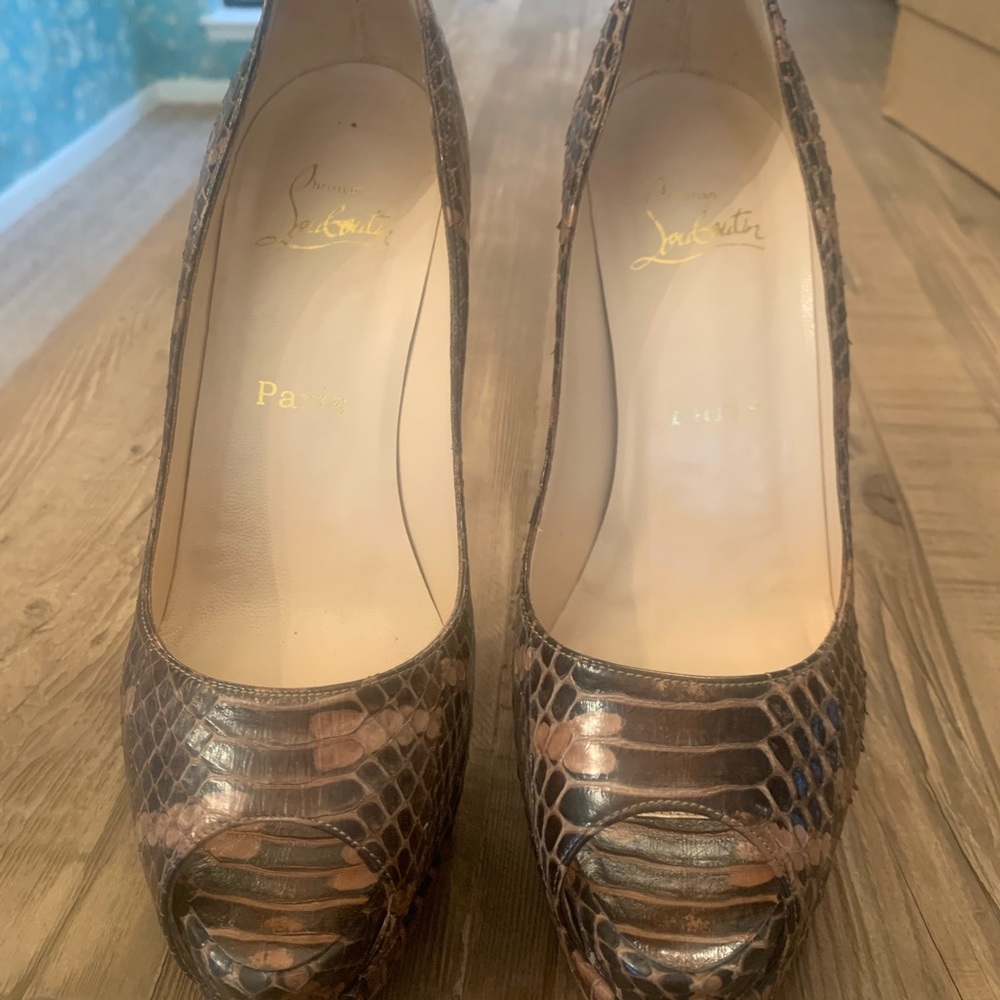 Louboutin snakeskin peep toe heels excellent condition only worn a few times